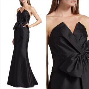 Badgley Mischka Black Strapless Bow-Front Evening Gown